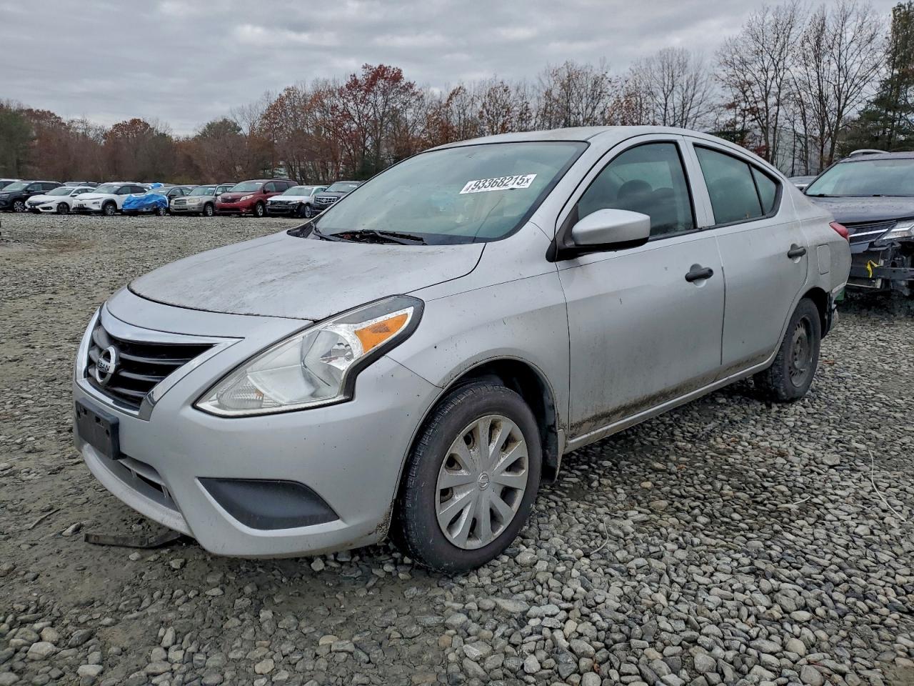 NISSAN VERSA S