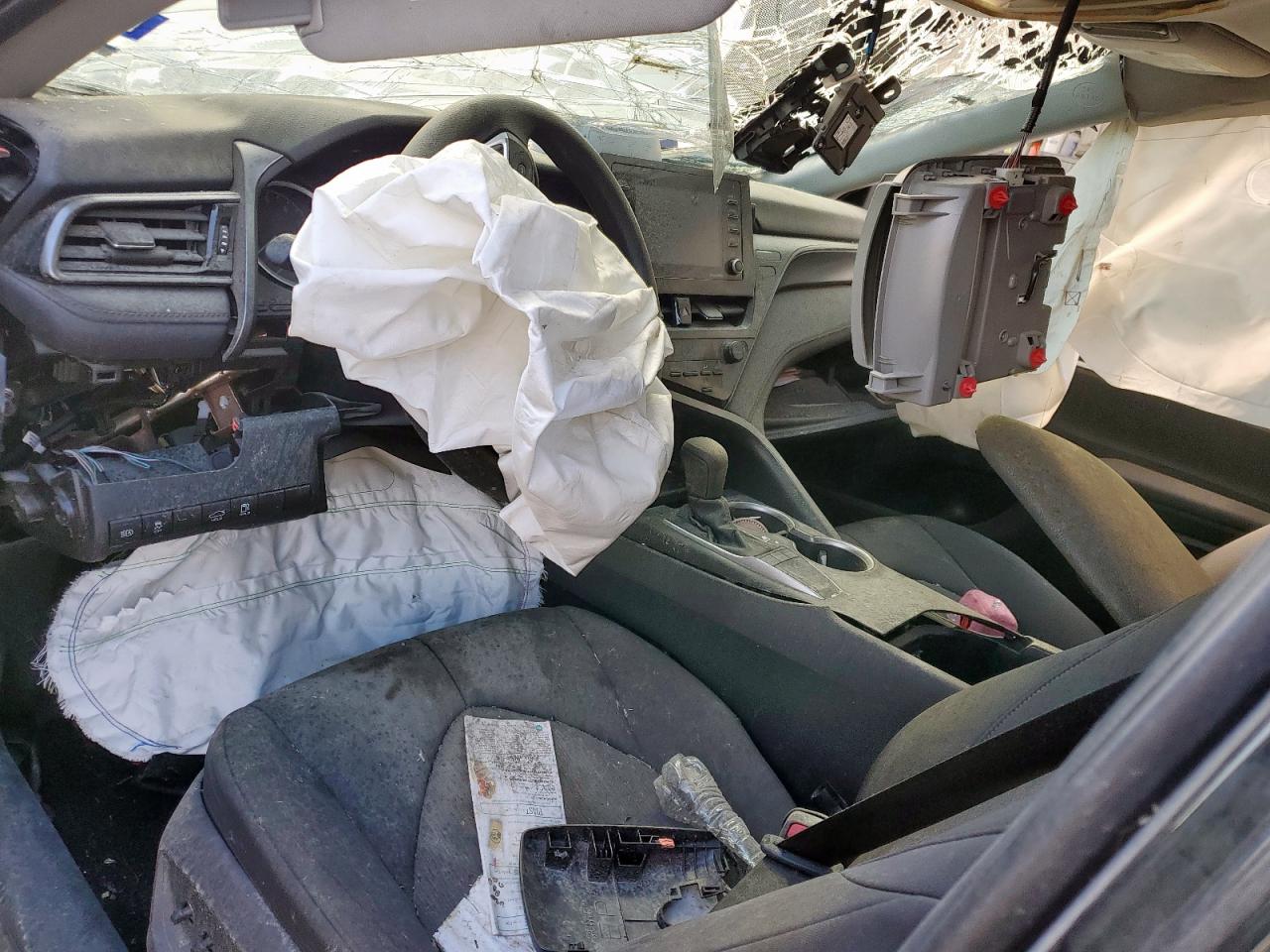 Lot #3308338069 2022 TOYOTA CAMRY LE