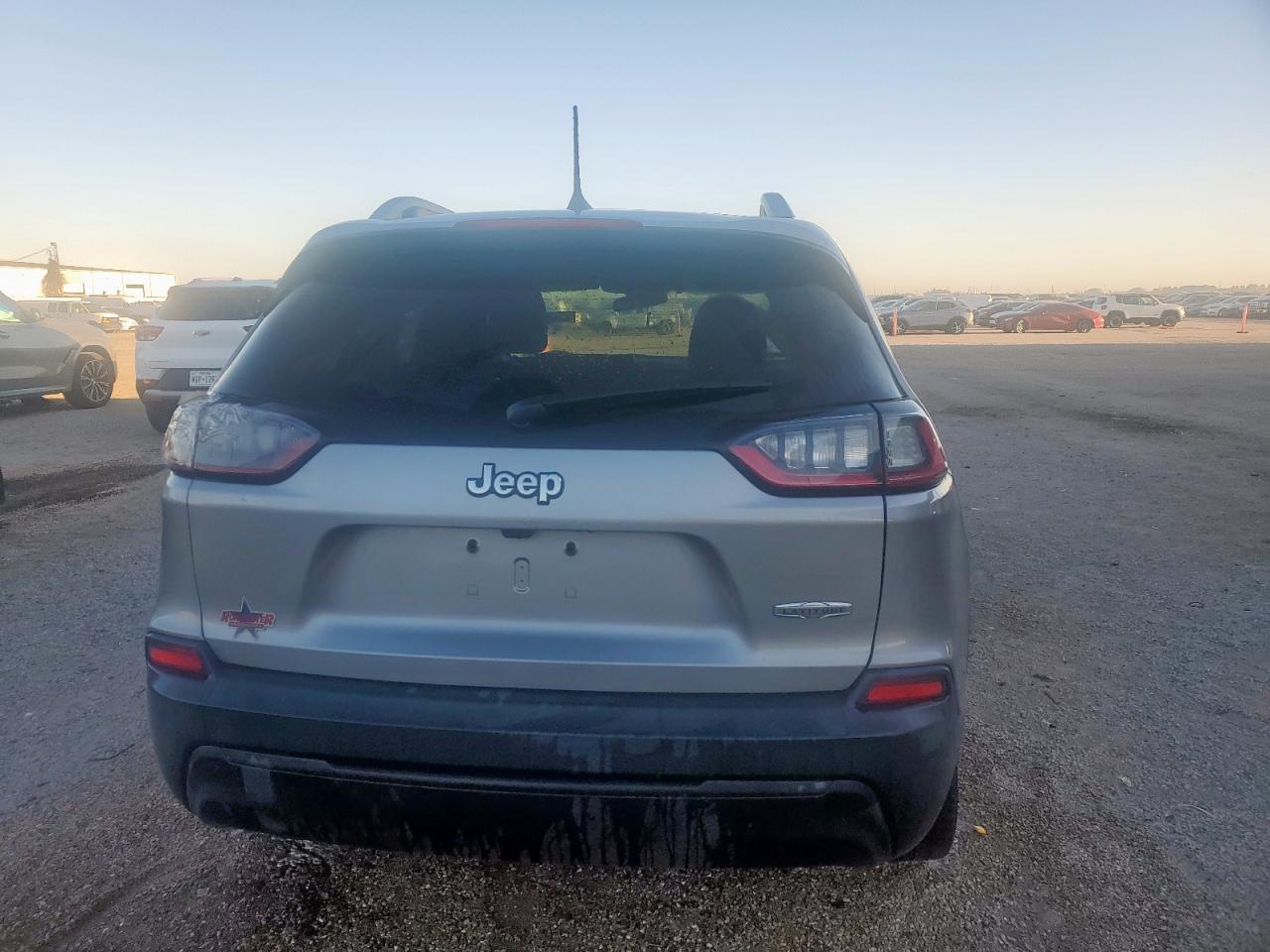 Lot #3301860990 2019 JEEP CHEROKEE L