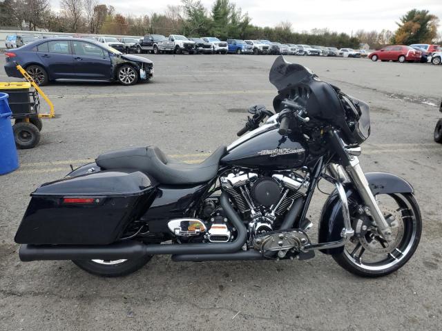 2019 HARLEY-DAVIDSON FLHX #3302793940