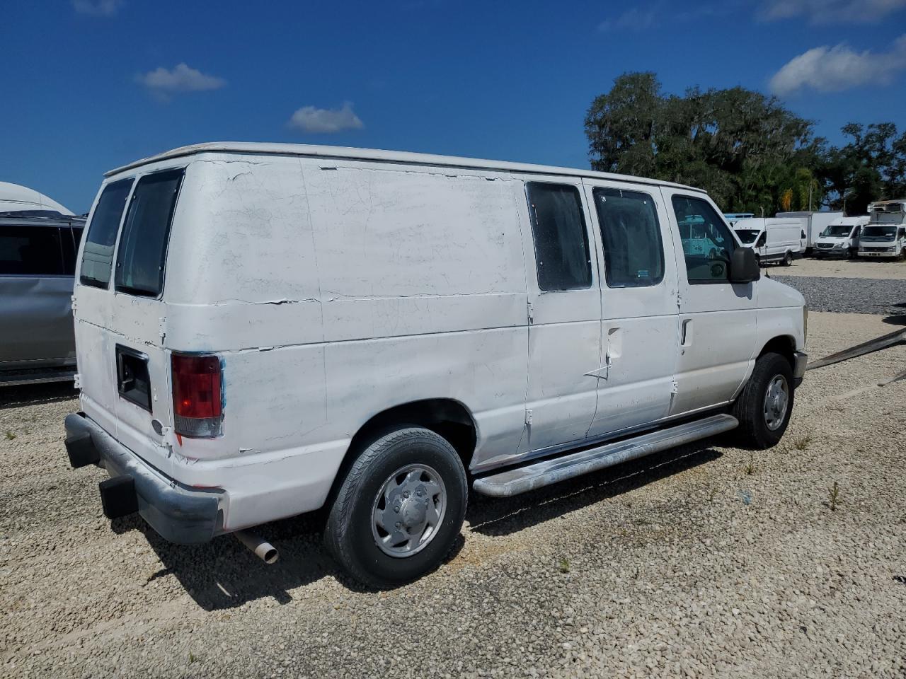 FORD ECONOLINE E250 VAN