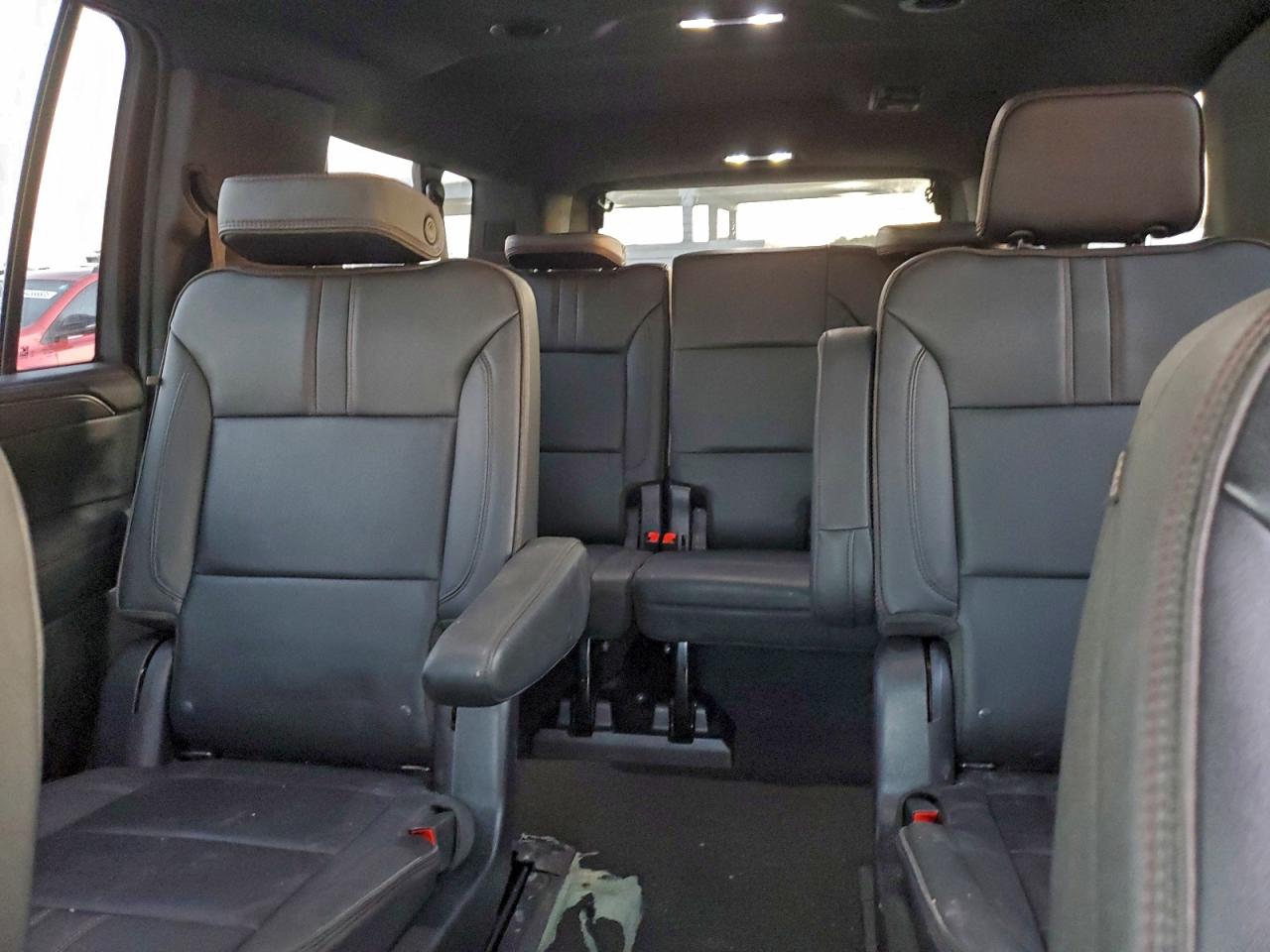 CHEVROLET SUBURBAN K1500 RST