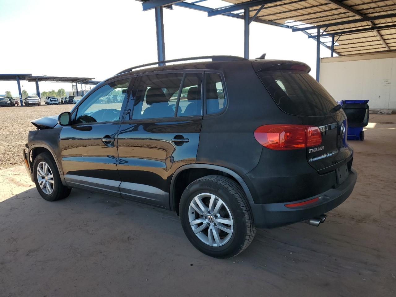 VOLKSWAGEN TIGUAN S