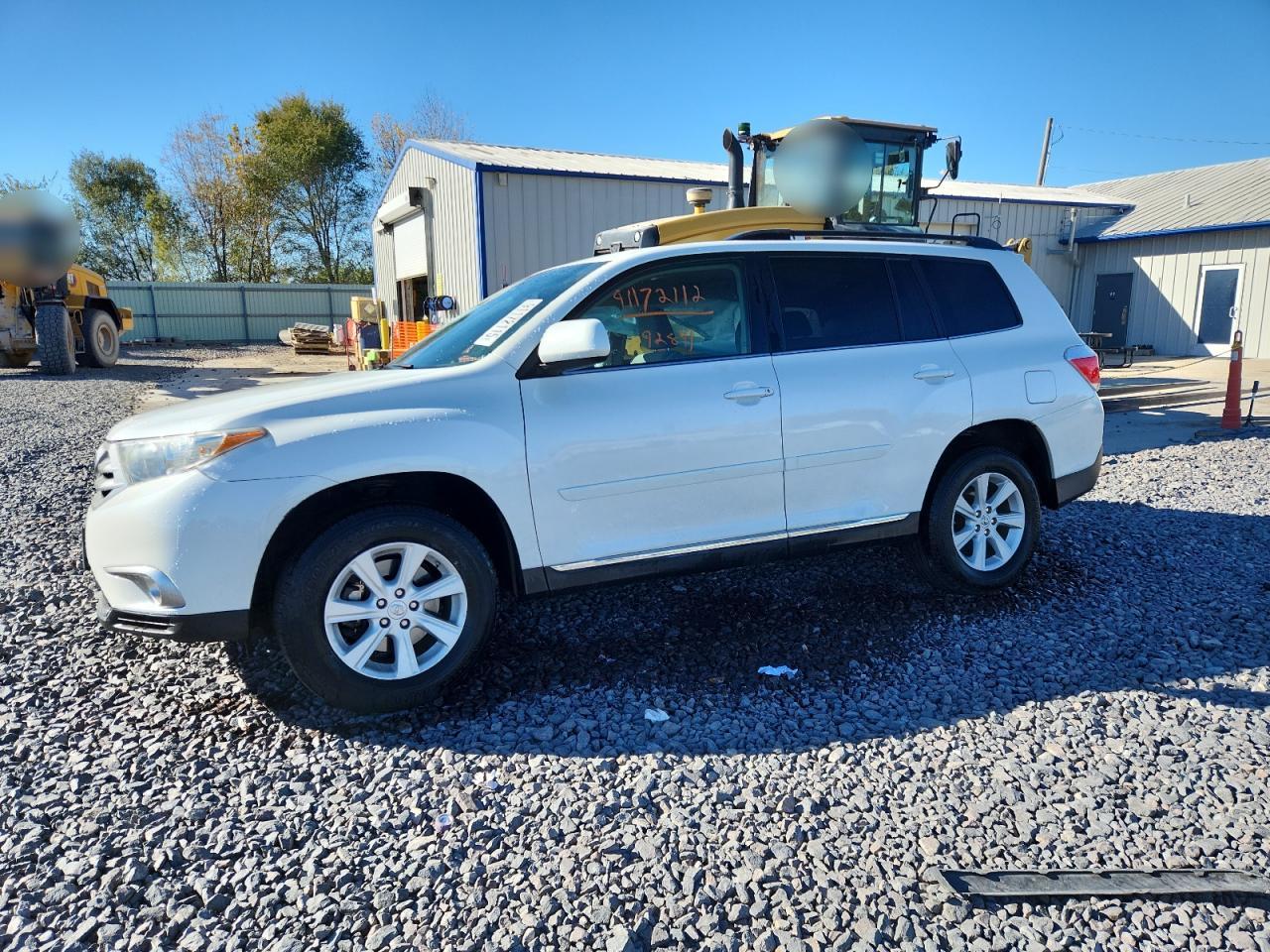 TOYOTA HIGHLANDER BASE