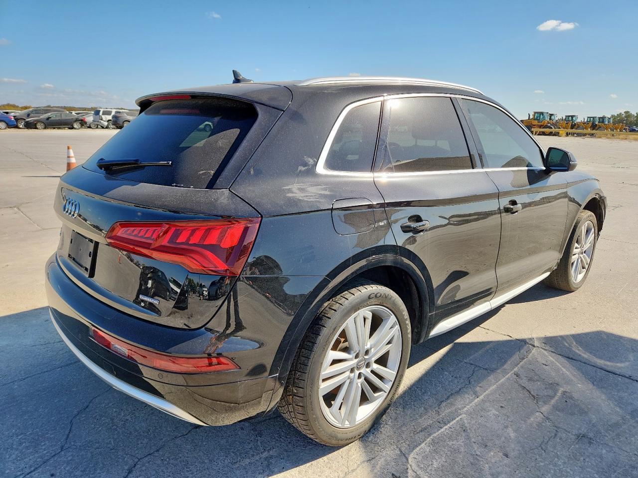 AUDI Q5 PREMIUM PLUS