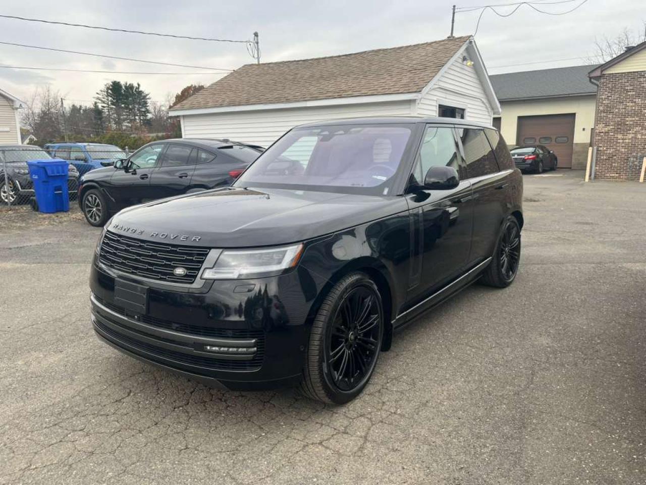 LAND ROVER RANGE ROVER AUTOBIOGRAPHY