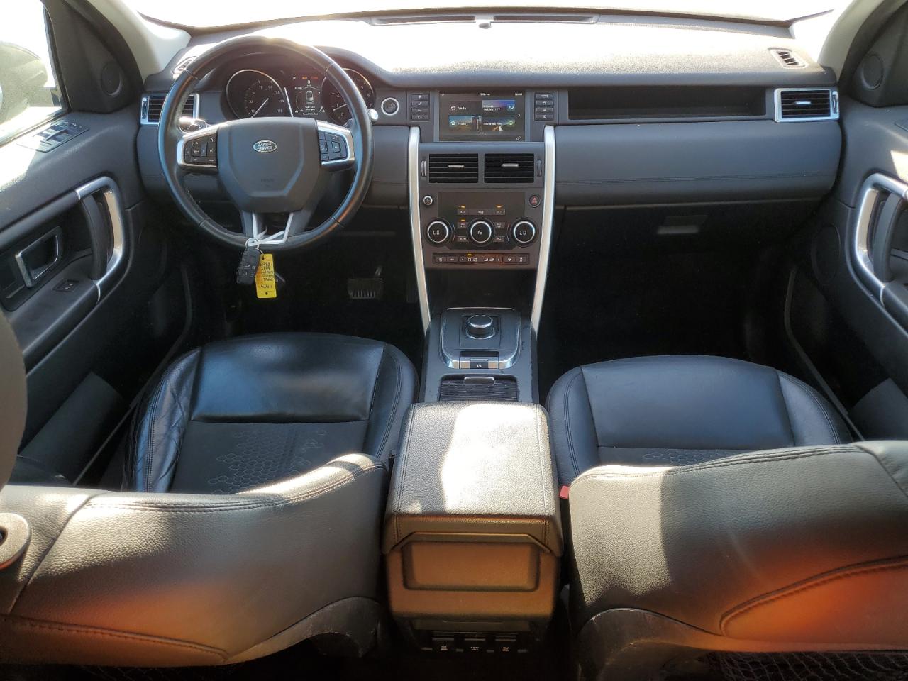 LAND ROVER DISCOVERY SE