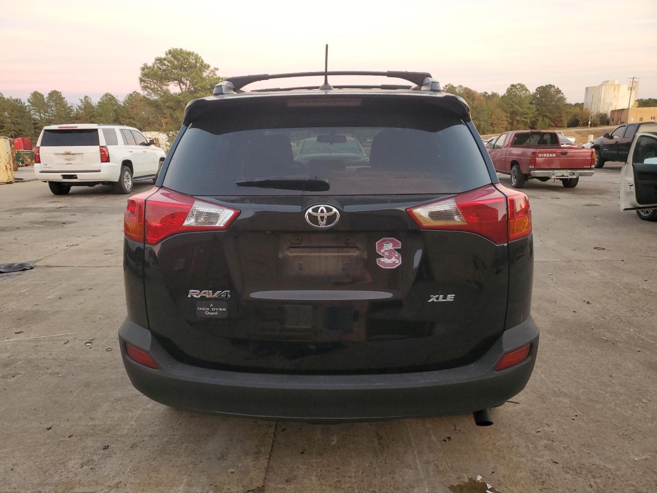 TOYOTA RAV4 XLE