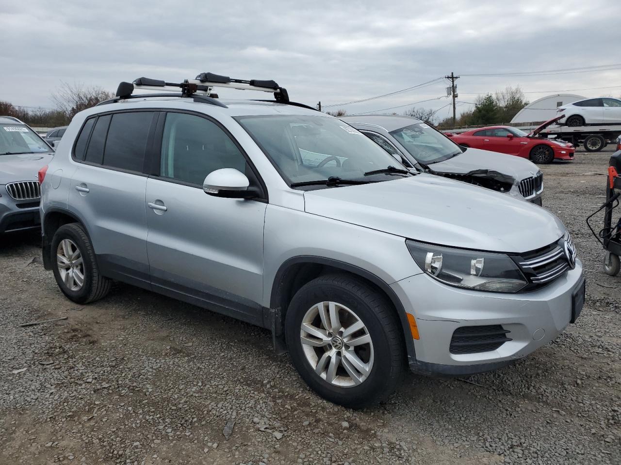 VOLKSWAGEN TIGUAN S