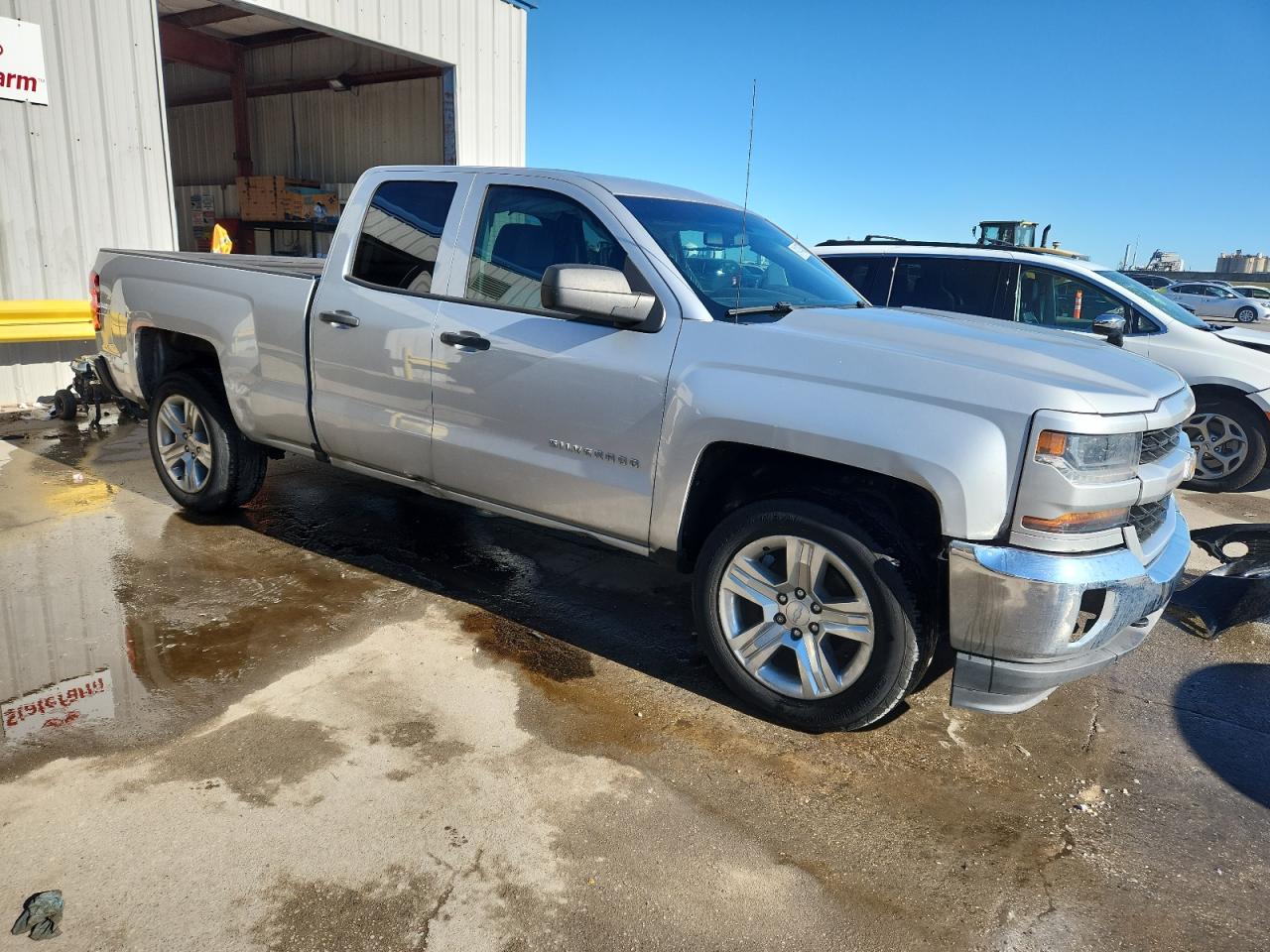CHEVROLET SILVERADO C1500 CUSTOM