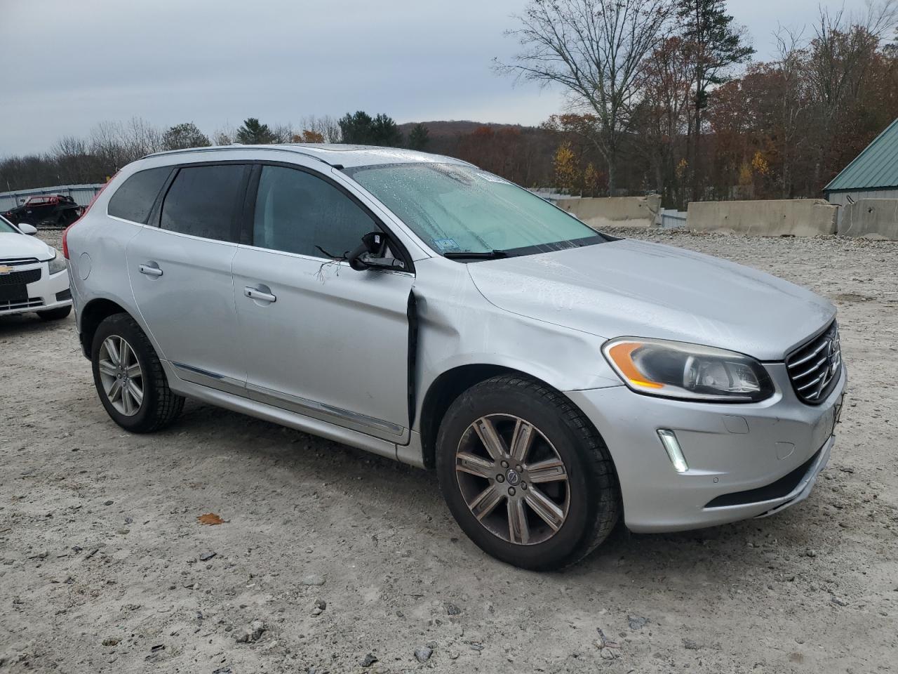 VOLVO XC60 T5 INSCRIPTION