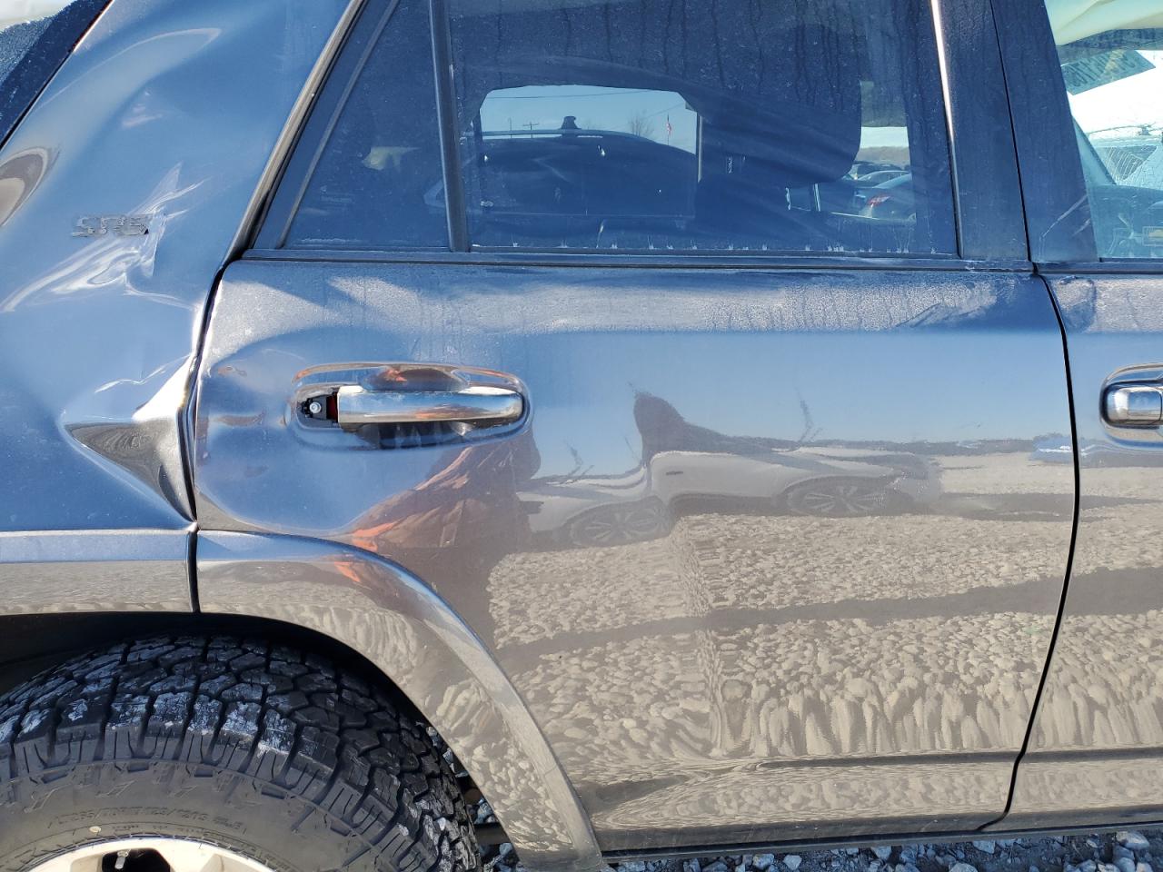 TOYOTA 4RUNNER SR5/SR5 PREMIUM