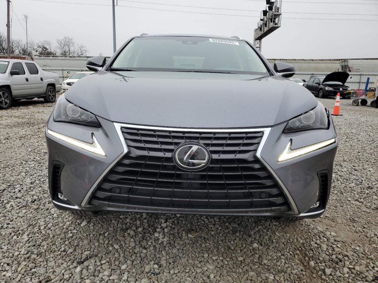 LEXUS NX 300 BASE