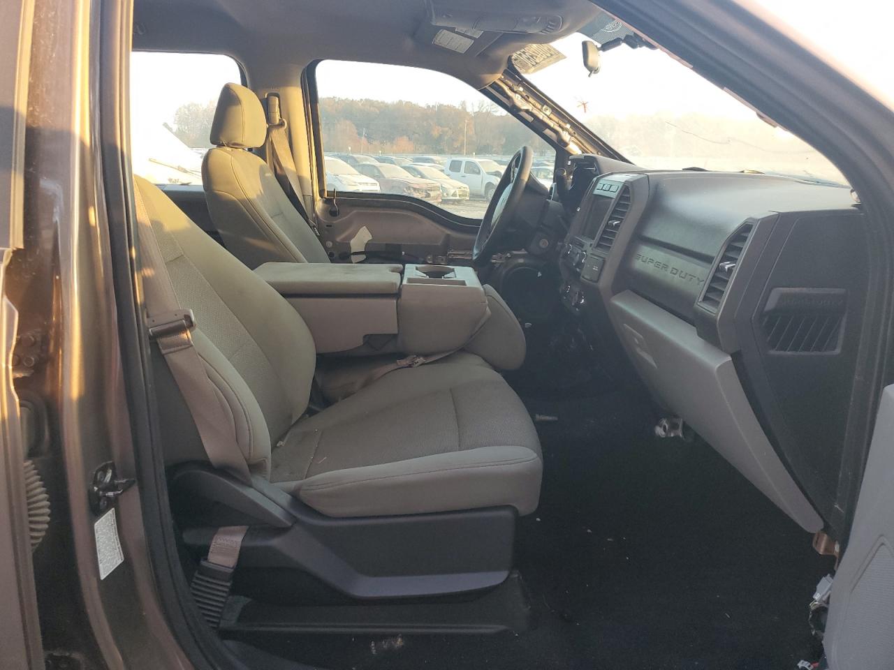 Lot #3304513437 2019 FORD F350 SUPER