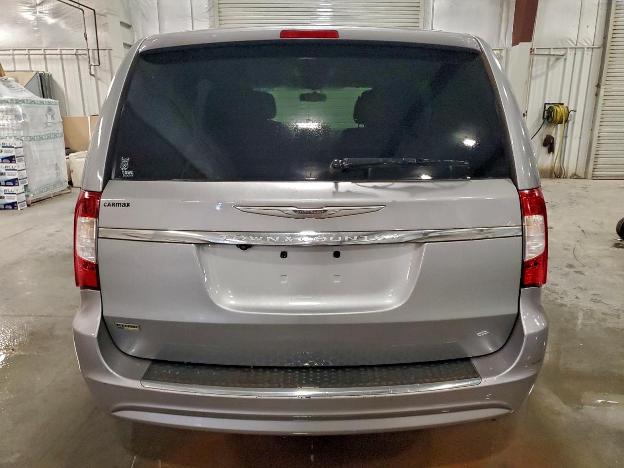 CHRYSLER TOWN & COUNTRY TOURING