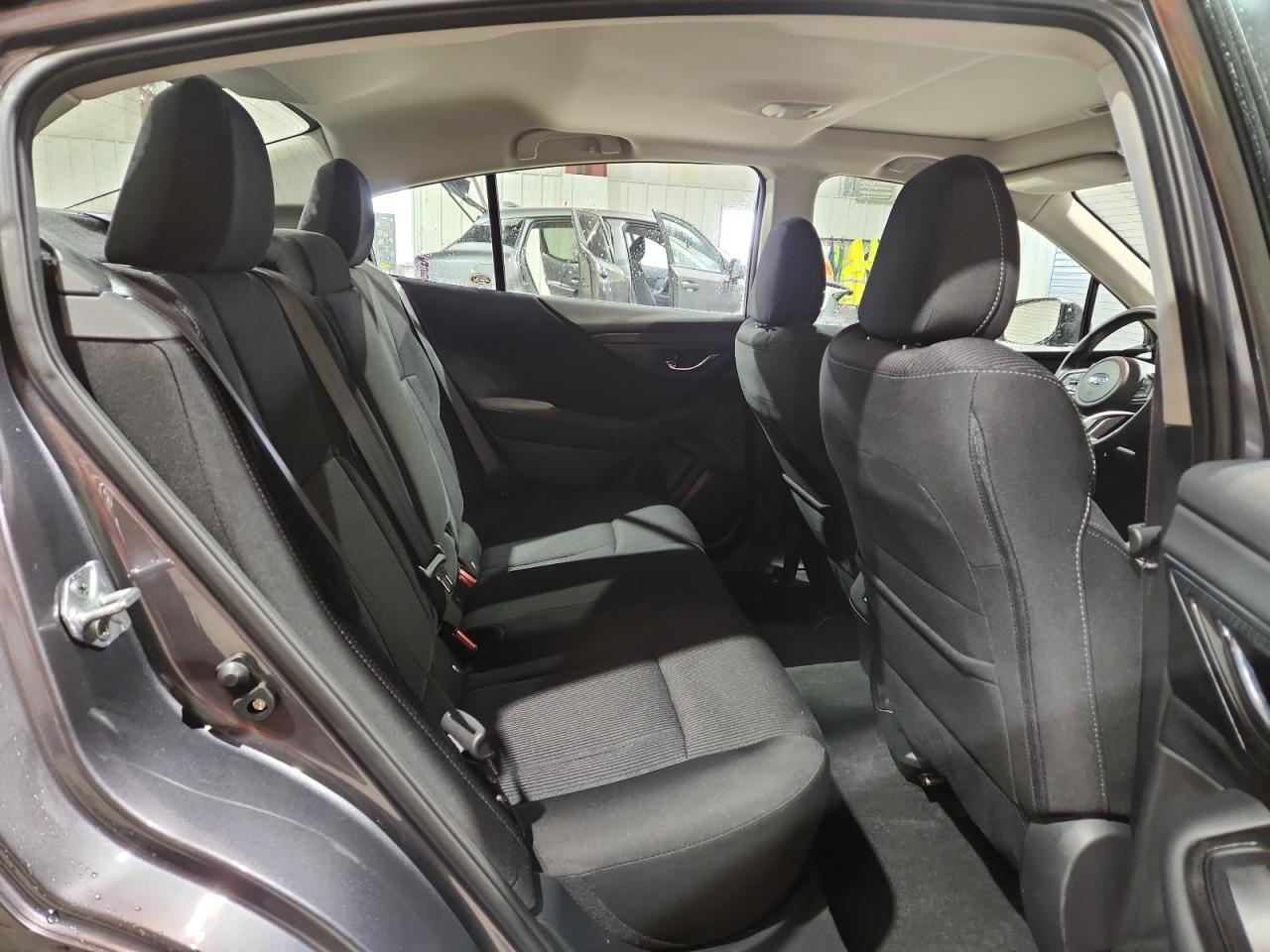 SUBARU LEGACY PREMIUM