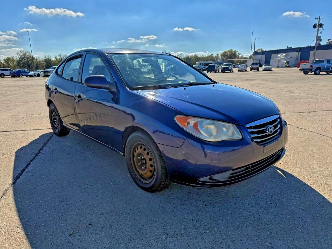 HYUNDAI ELANTRA BLUE