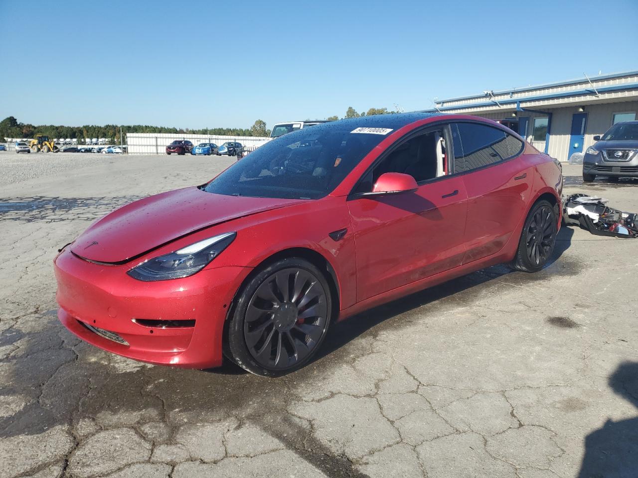 TESLA MODEL 3