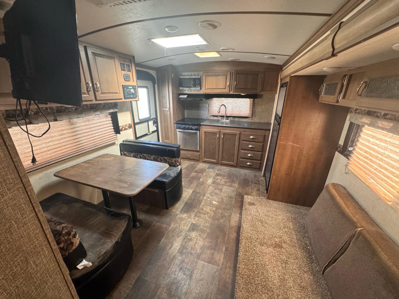 Lot #3283777446 2016 KZ SPREE ESCAPE