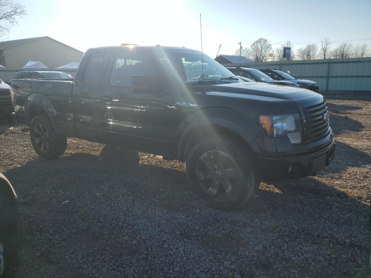 FORD F-150 SUPER CAB