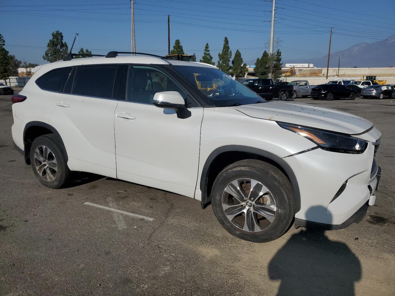 TOYOTA HIGHLANDER XLE