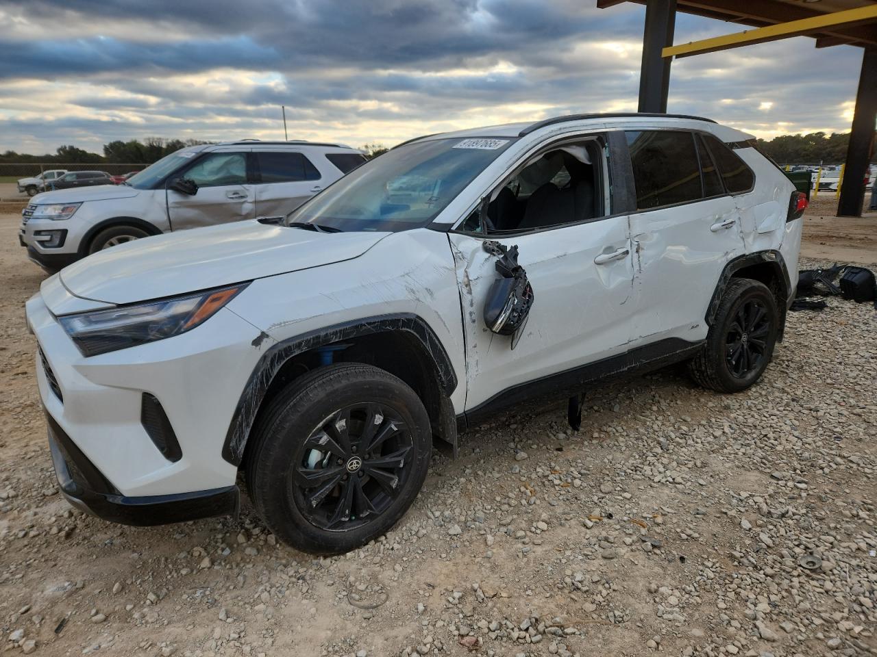 TOYOTA RAV4 SE