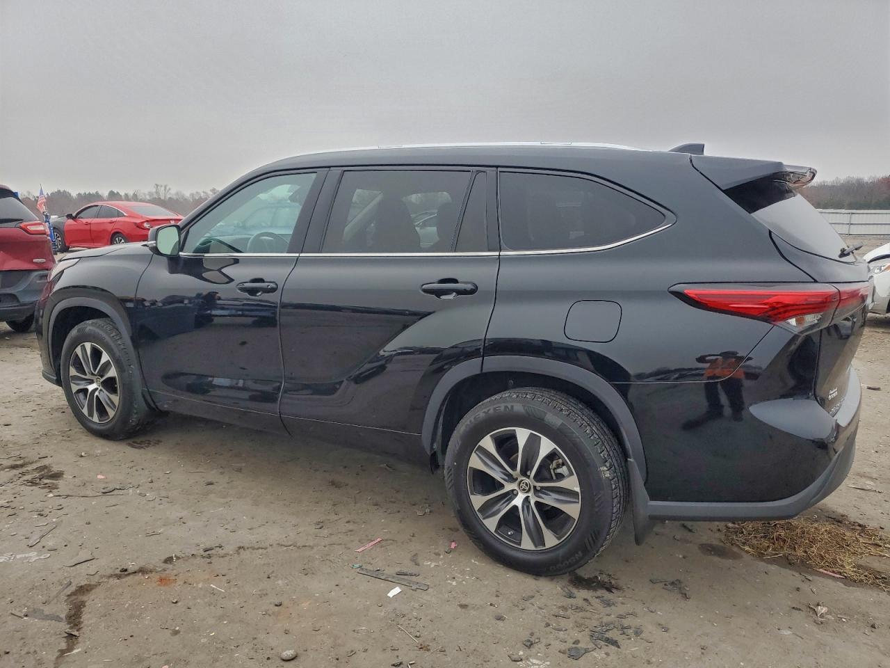 TOYOTA HIGHLANDER XLE