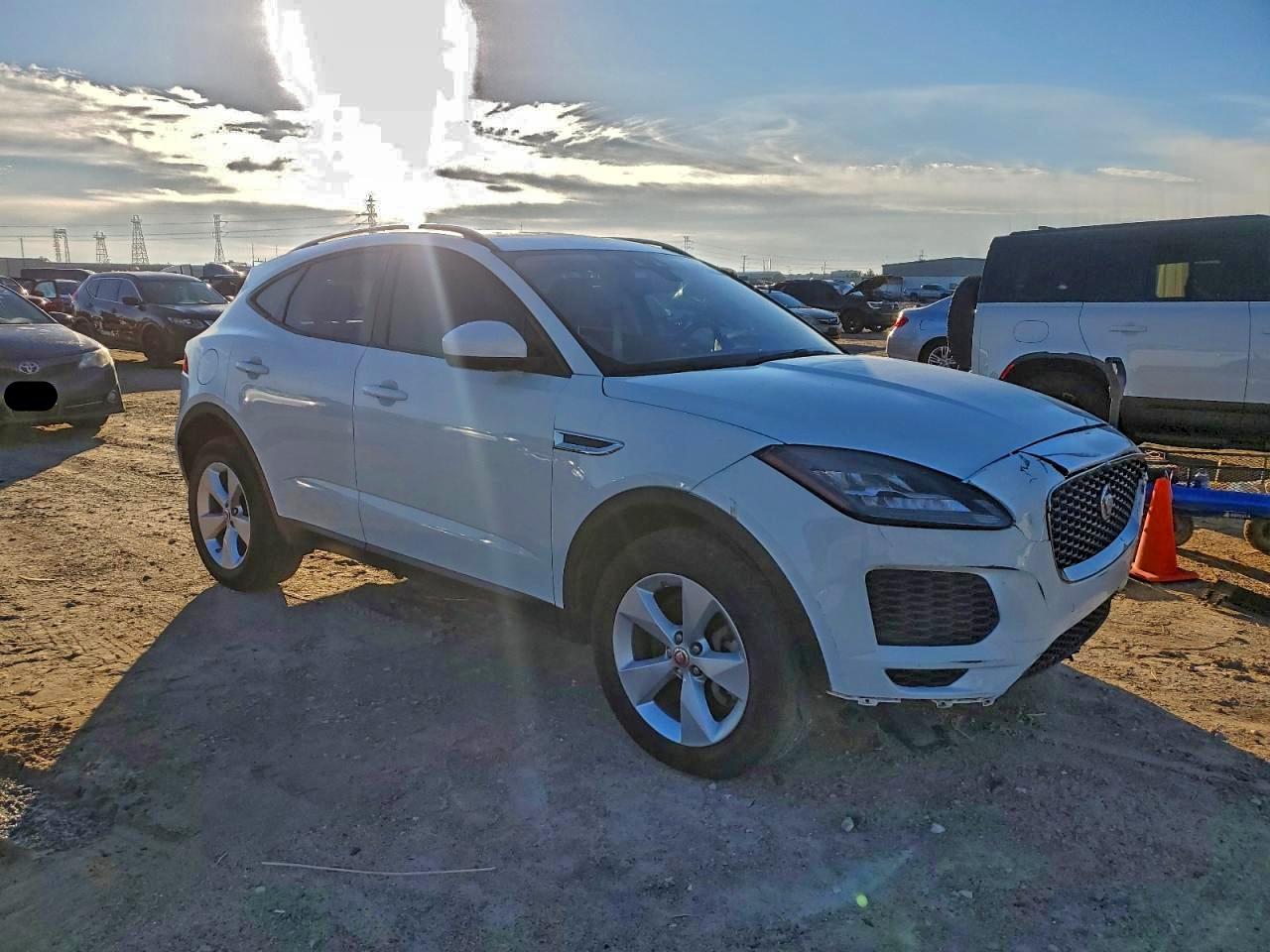 JAGUAR E-TYPE E-PACE