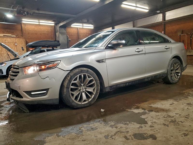 Global Auto Auctions: 2015 FORD TAURUS LIM