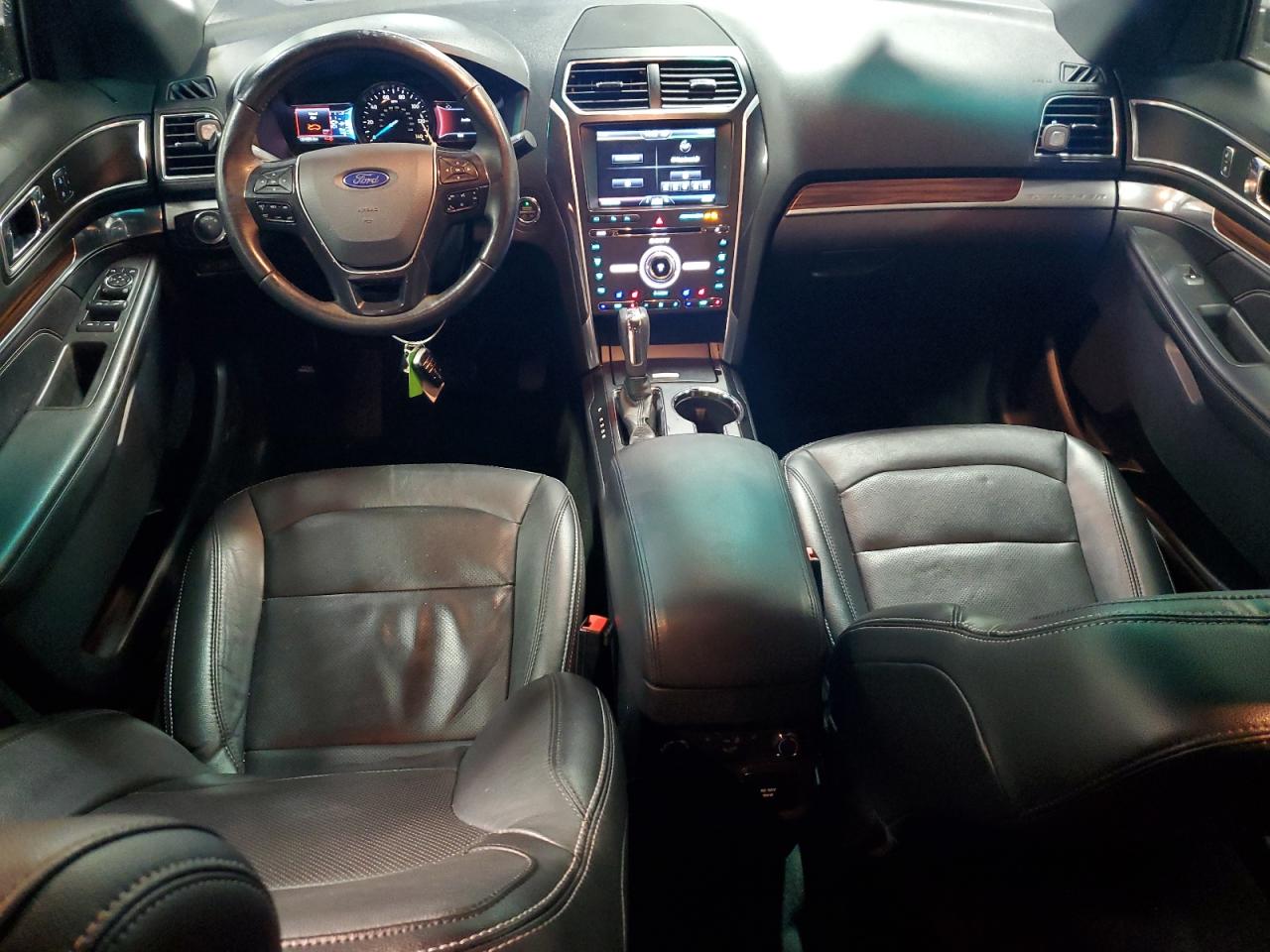 FORD EXPLORER LIMITED