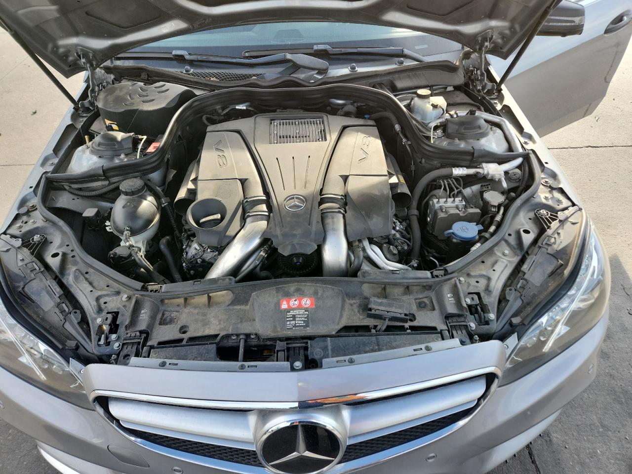 MERCEDES-BENZ E-CLASS 550 4MATIC