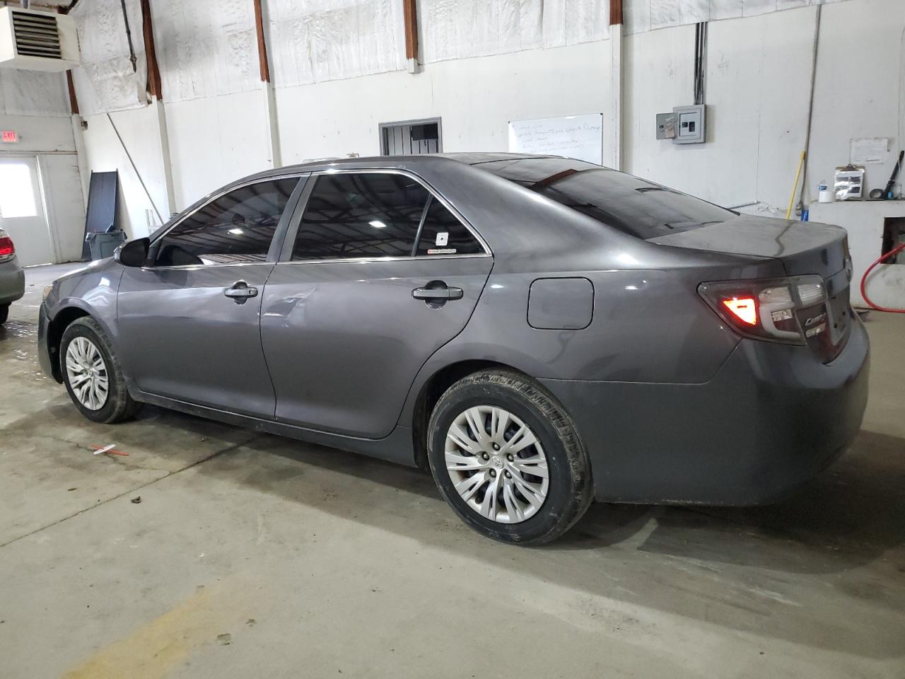 TOYOTA CAMRY L