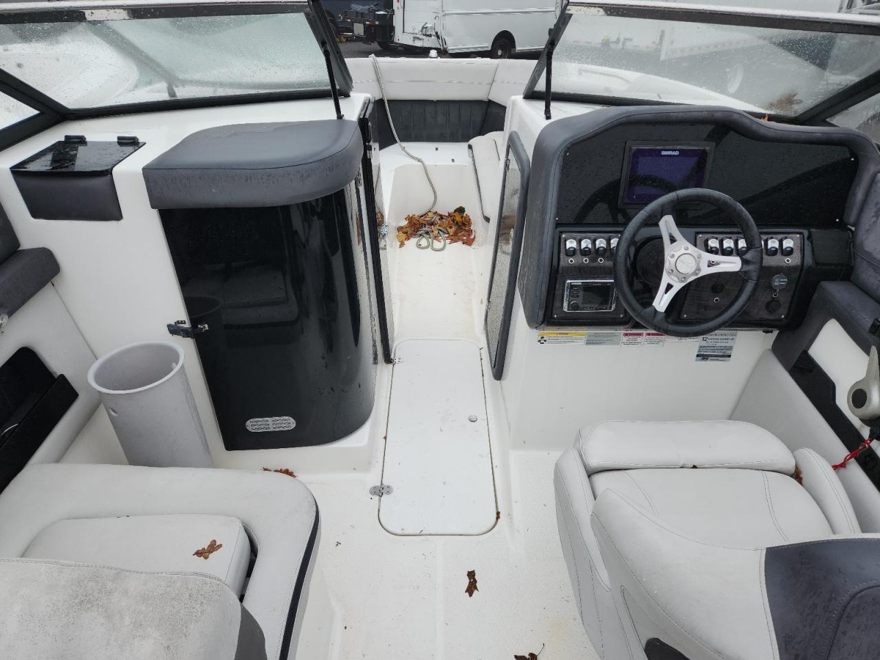 Lot #3303696031 2018 RINKER BOAT