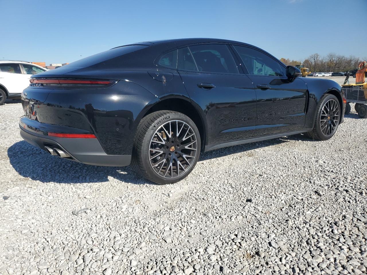 PORSCHE PANAMERA BASE