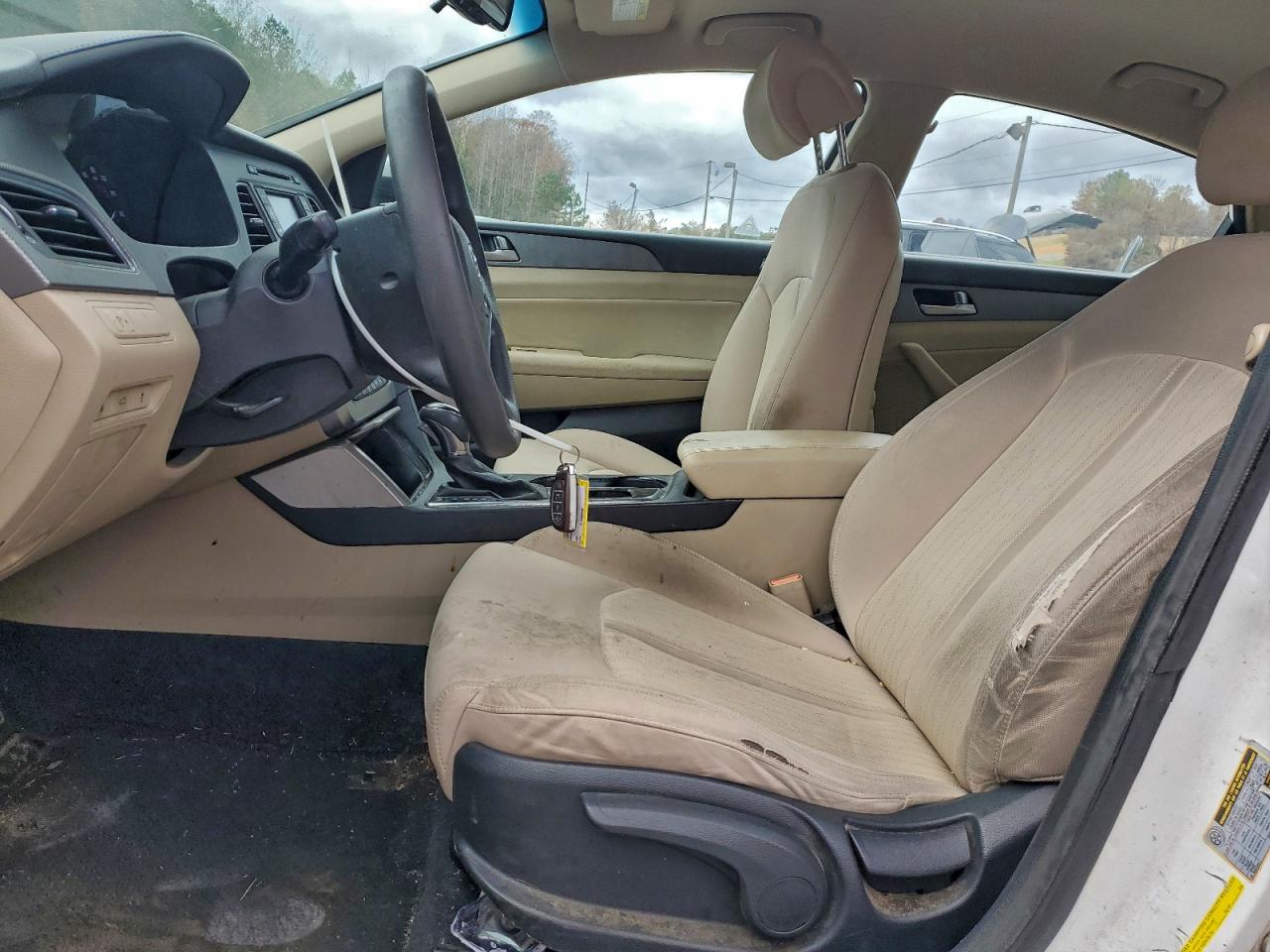 HYUNDAI SONATA HYBRID