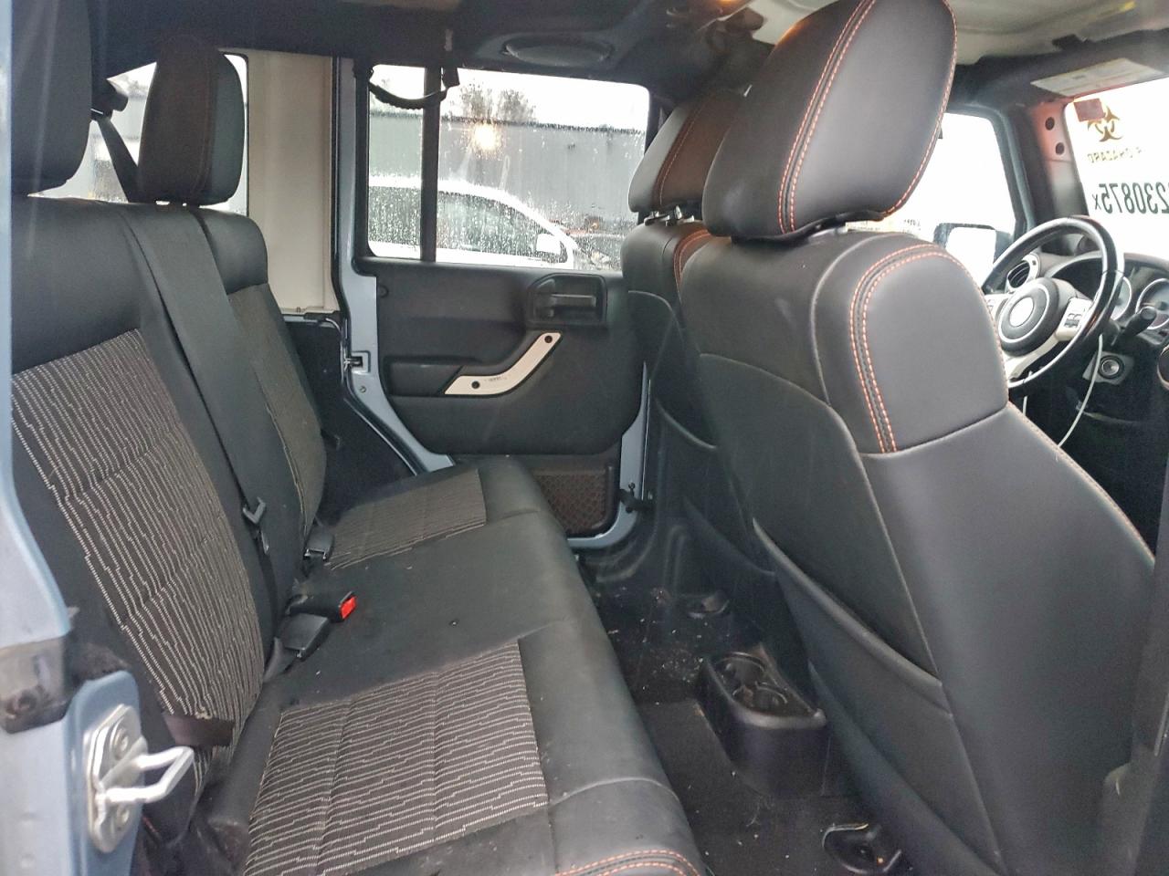 JEEP WRANGLER SAHARA