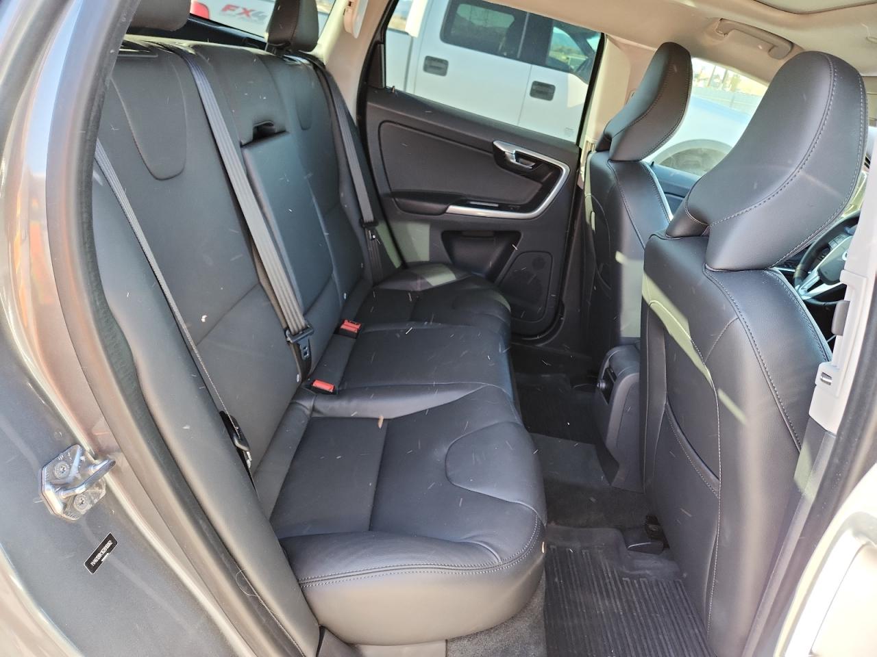 VOLVO XC60 T5 PREMIER