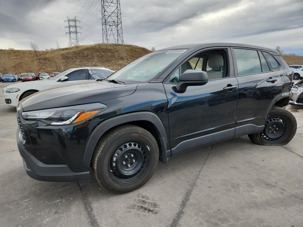 TOYOTA COROLLA CROSS L