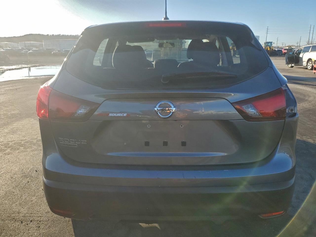 NISSAN ROGUE SPORT S