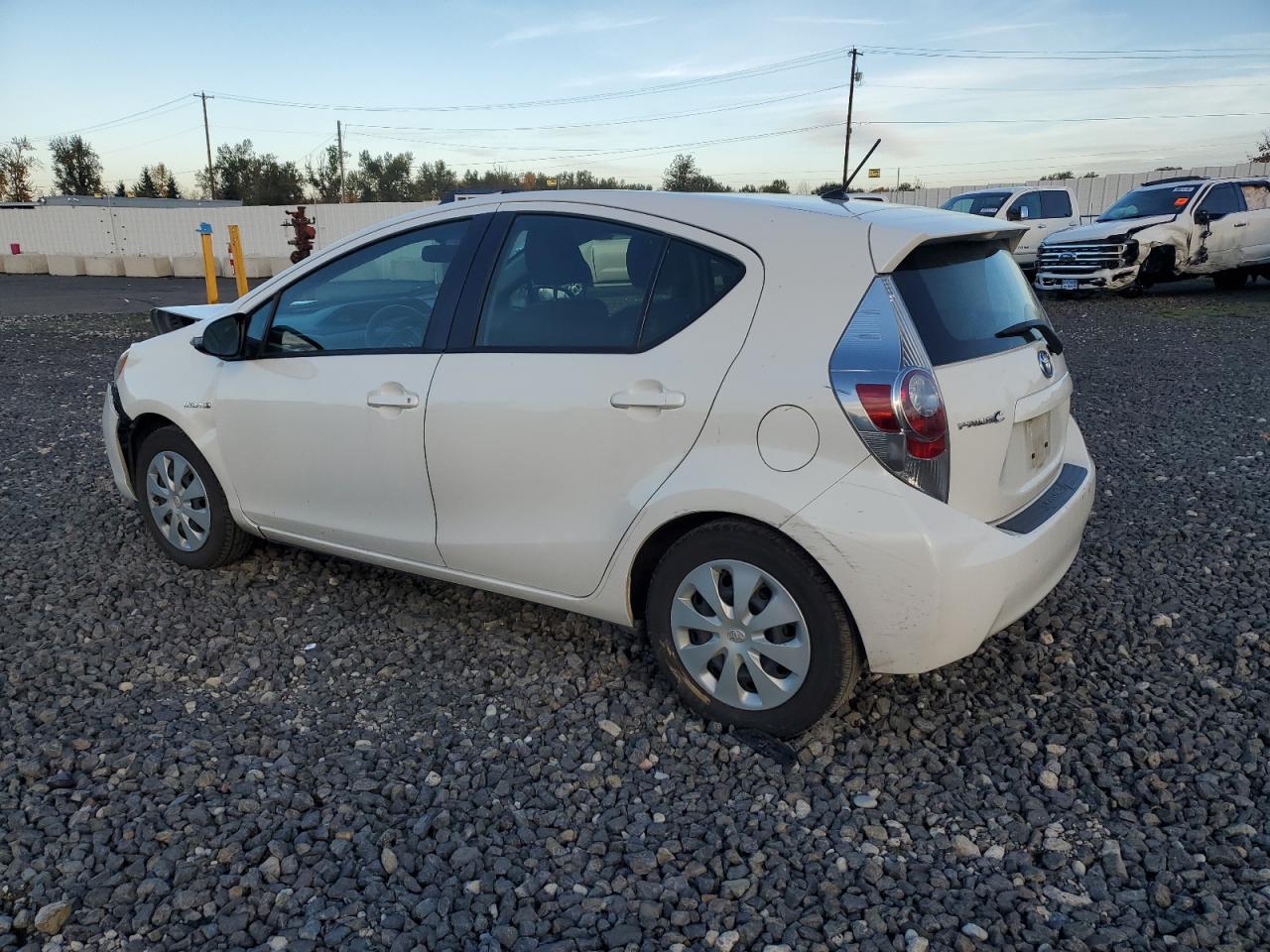 TOYOTA PRIUS C