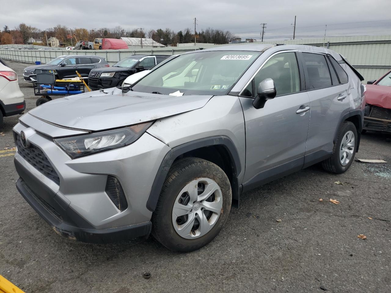 TOYOTA RAV4 LE