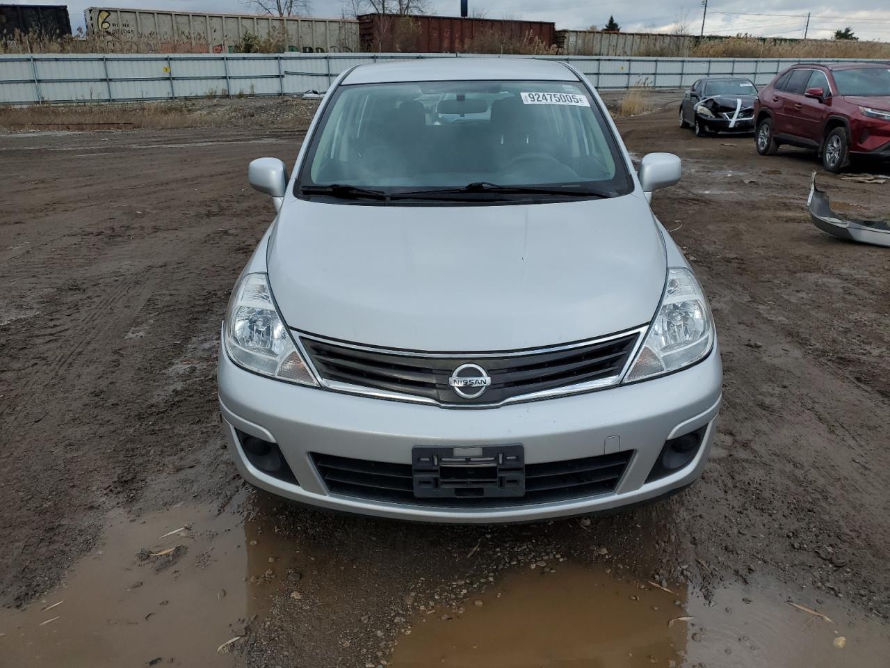 NISSAN VERSA S