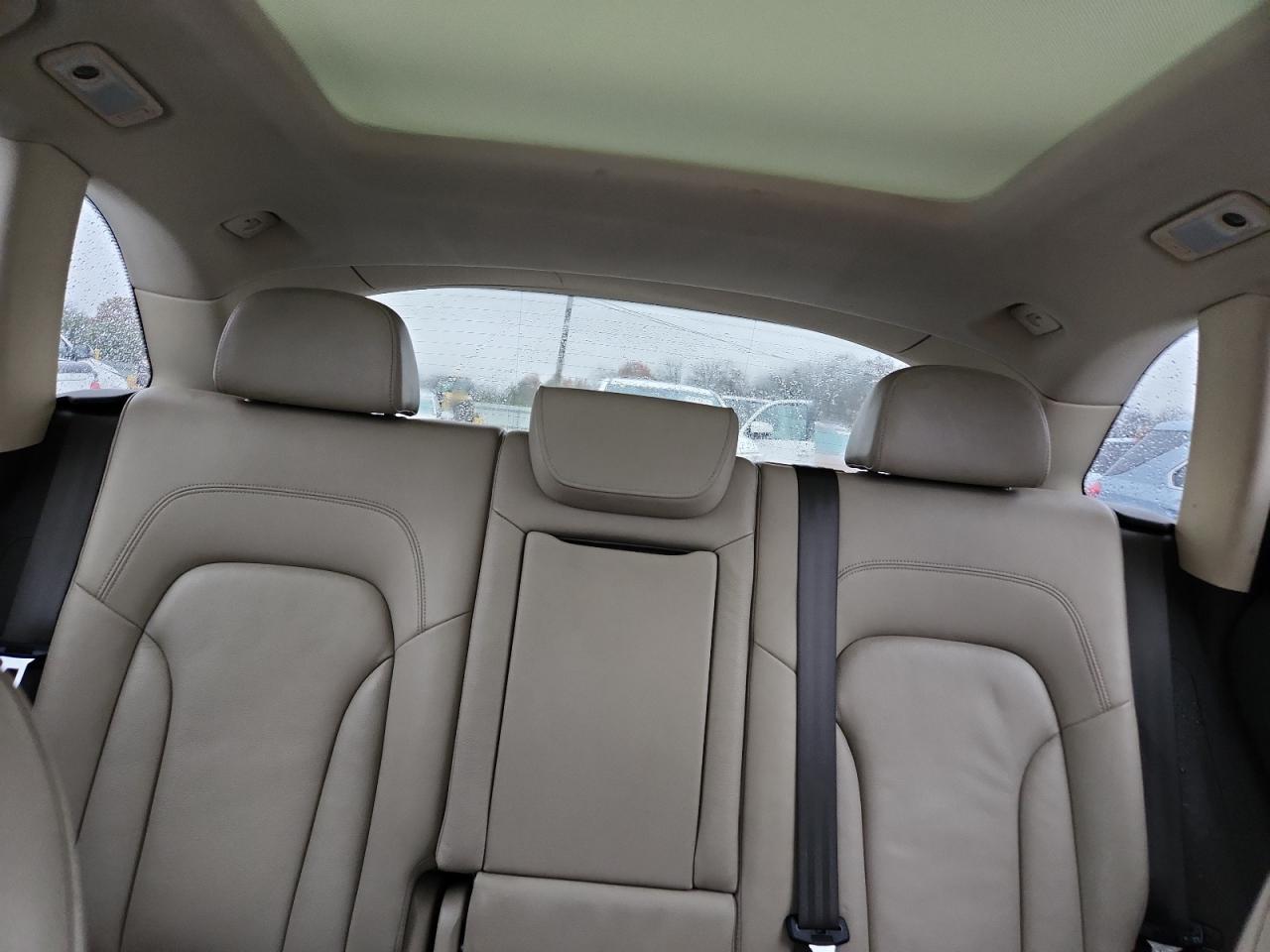 AUDI Q5 PREMIUM PLUS