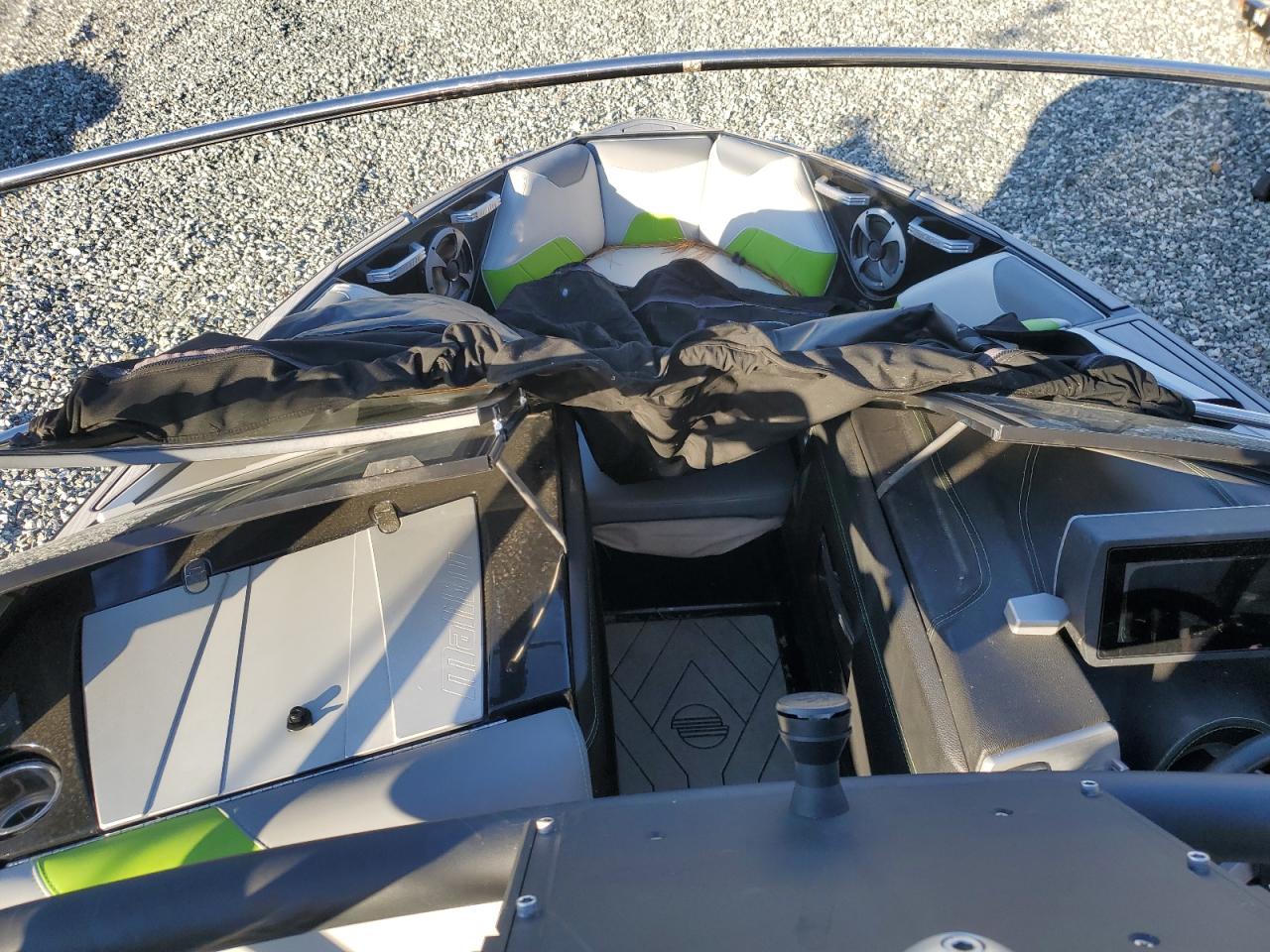 Lot #3294183948 2019 MALIBU 23 LSV WAKESETTER