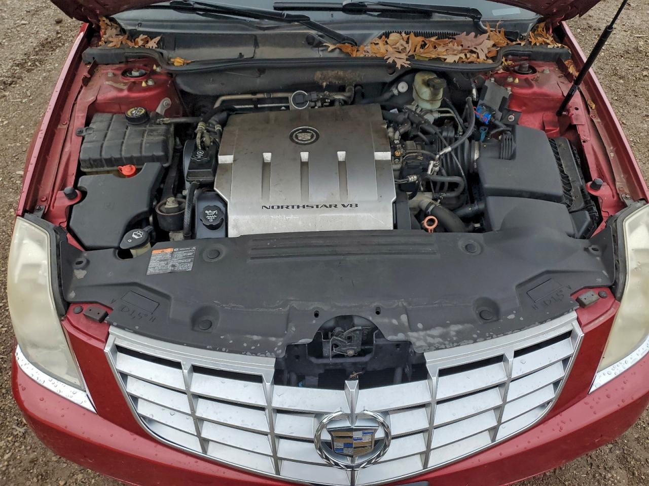 CADILLAC DTS LUXURY COLLECTION