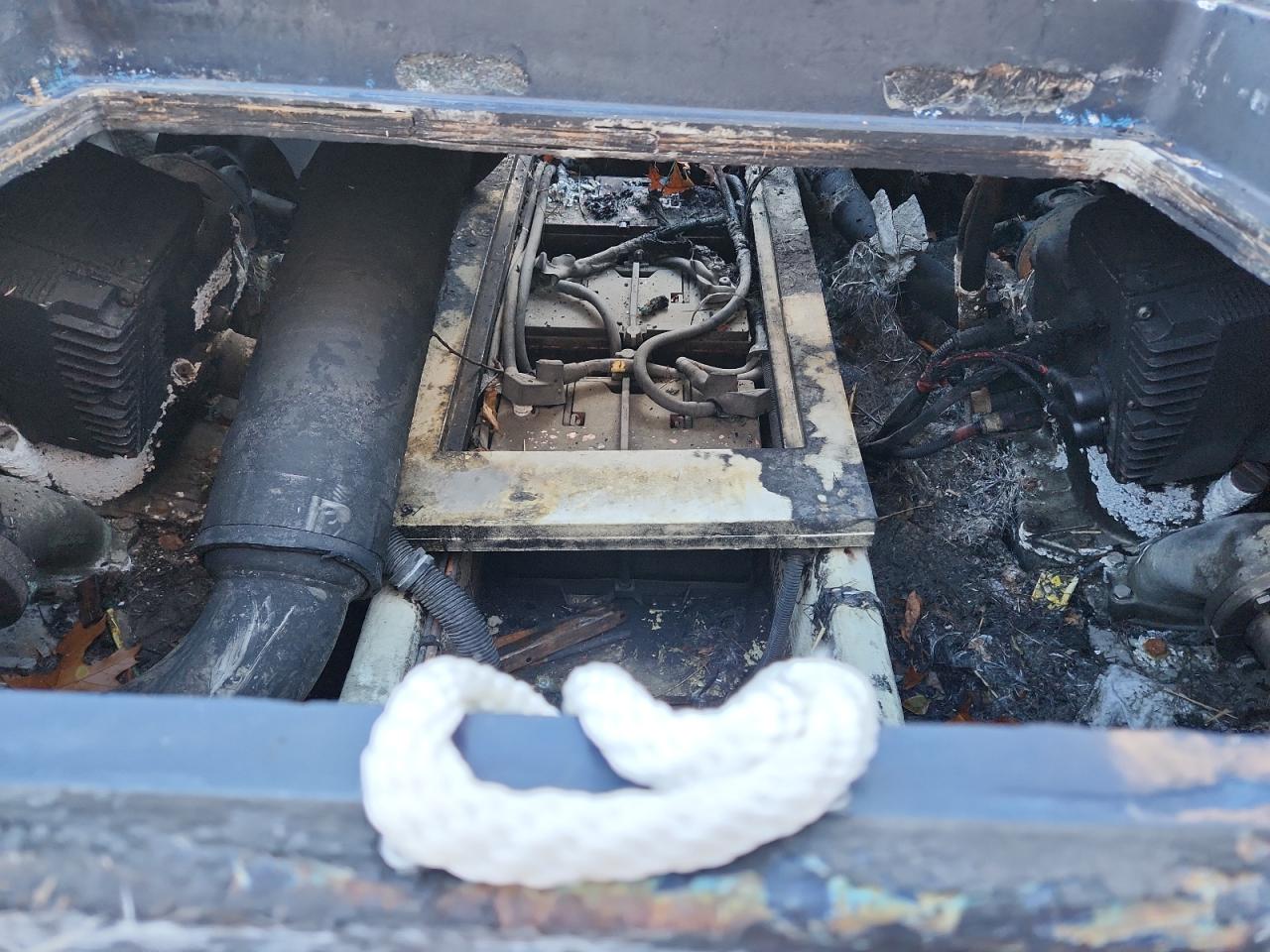 Lot #3281519700 2006 OTHER BOAT