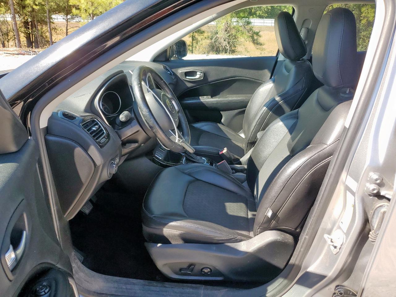 JEEP COMPASS LATITUDE