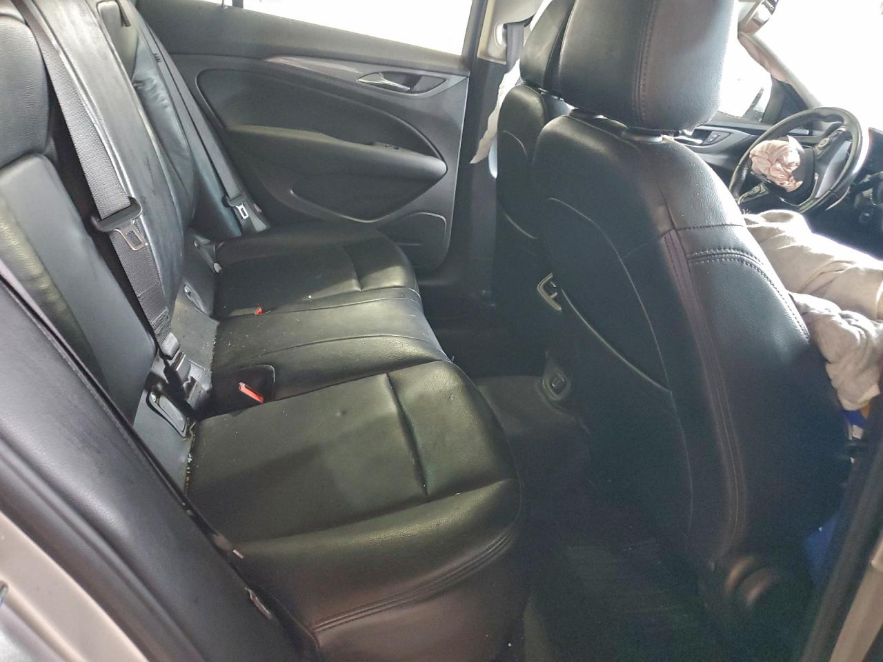 BUICK REGAL PREFERRED