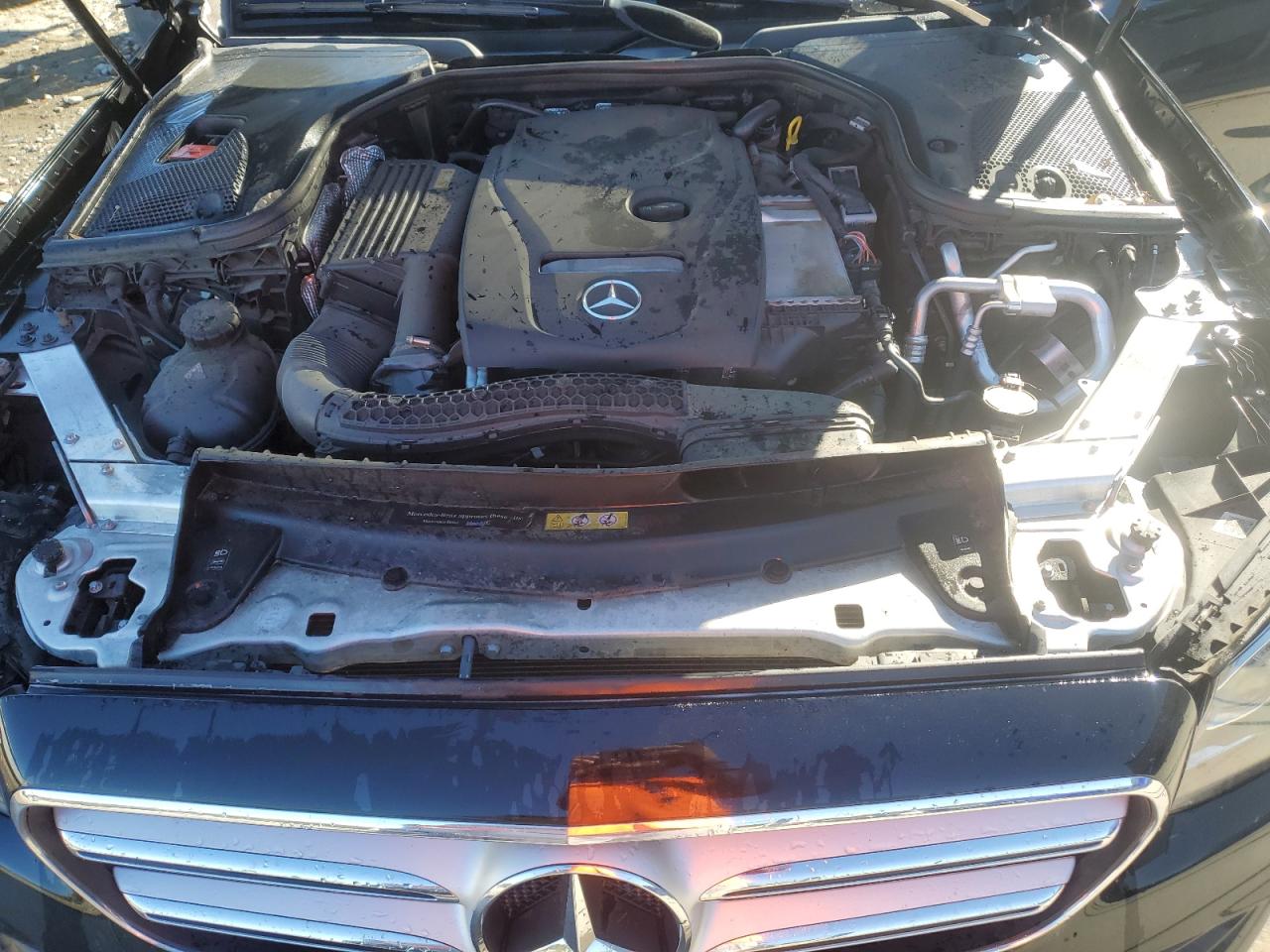 MERCEDES-BENZ E-CLASS 300