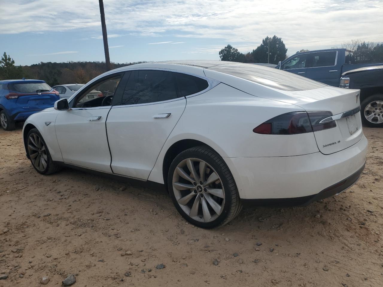 TESLA MODEL S